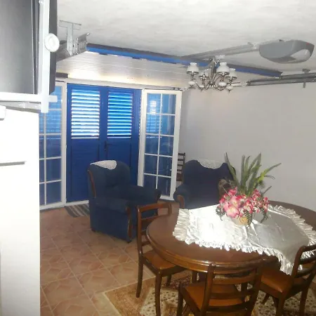 House With 4 Bedrooms In With Wonderful Mountain View Private Pool Enclosed Garden 100 Km From The Beach