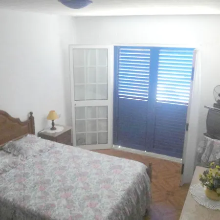 House With 4 Bedrooms In With Wonderful Mountain View Private Pool Enclosed Garden 100 Km From The Beach Prázdninový dům *